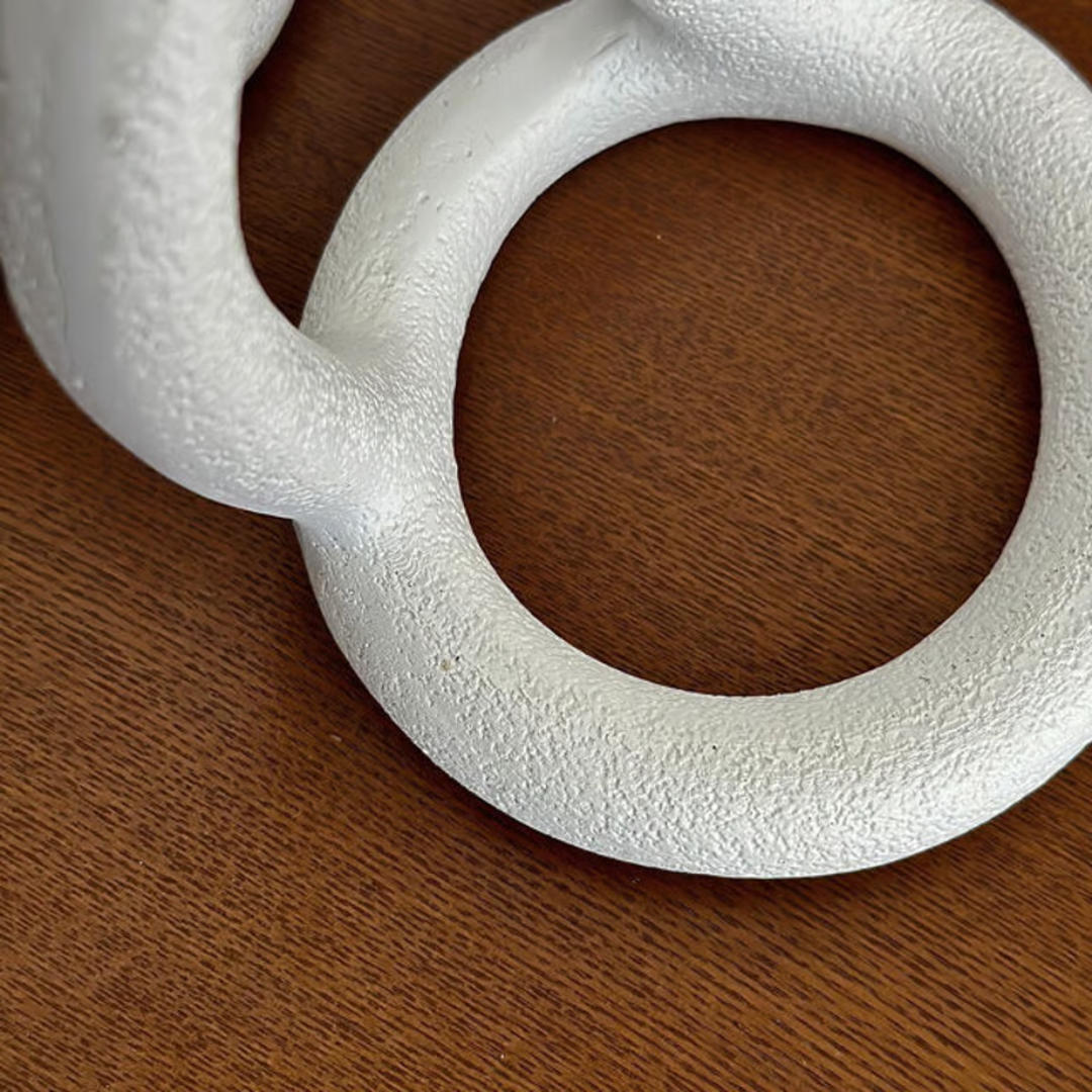 Wooden Twist White Resin Loop Decorative Bookends Modern Sculptural Book Ends for Home & Office Décor Minimalist Tabletop Book Holder