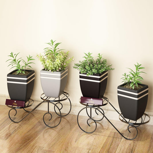 Wooden Twist 2-Tier Wrought Iron Planter Stand (Set of 2)