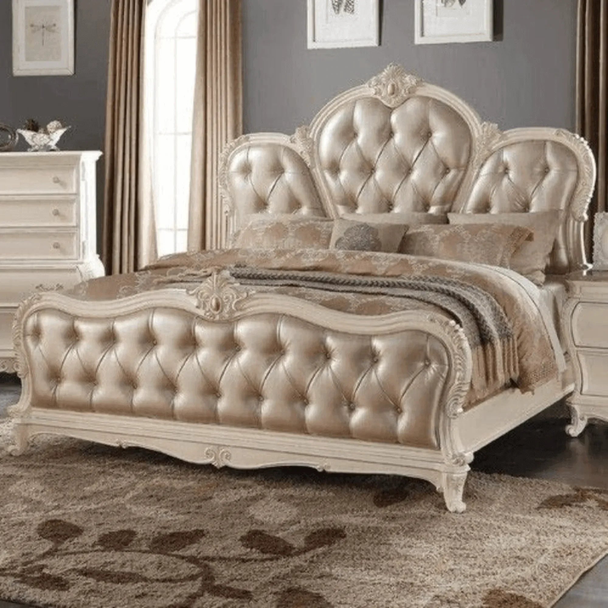 King size bed with luxury carving work for a UAE master bedroom — Wooden Twist UAE