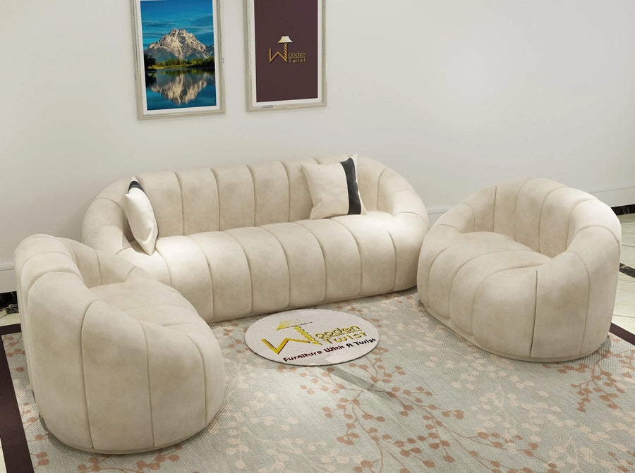 Deep Seating, Firm Cushions, Effortless Comfort