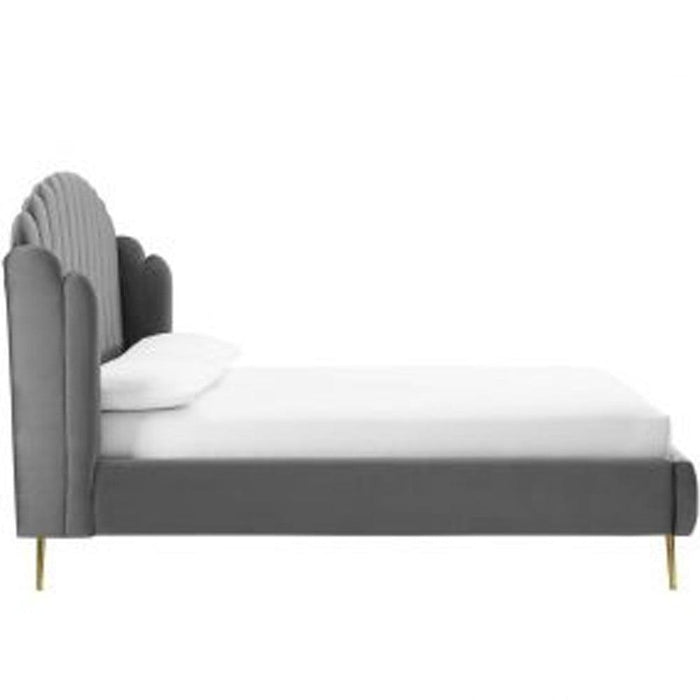 Wooden Twist Dana Wingback Velvet Upholstery Bed Elegant Rectangular Design - Wooden Twist UAE