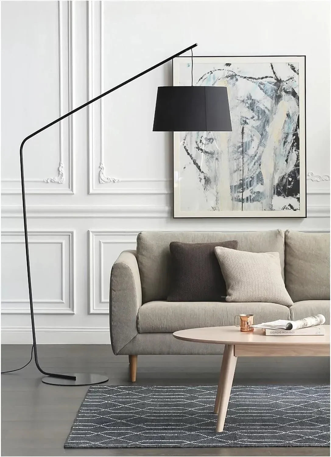 Black Metal Body Floor Lamp