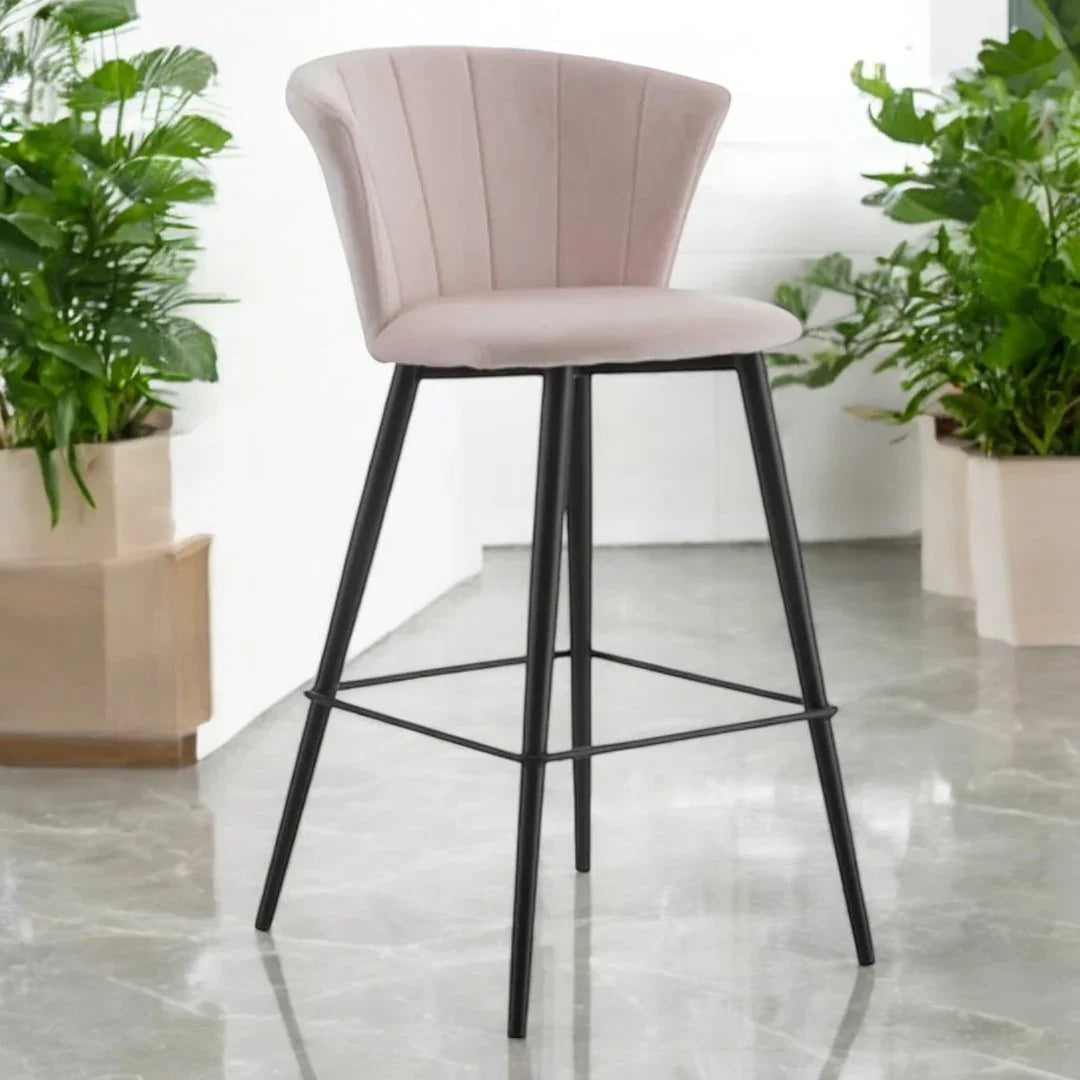 Cafe-Style Comfort Meets Contemporary Design