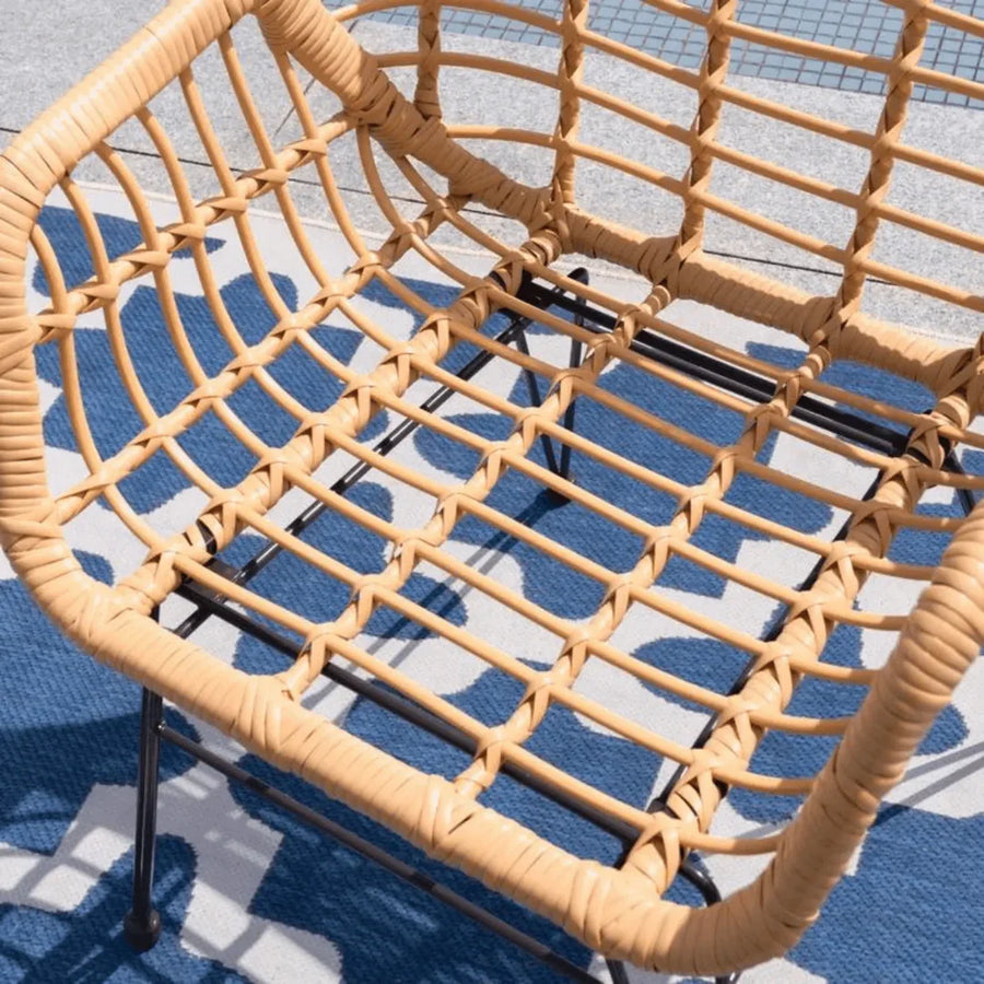 Wide Cushioned Seats for Relaxing Longer