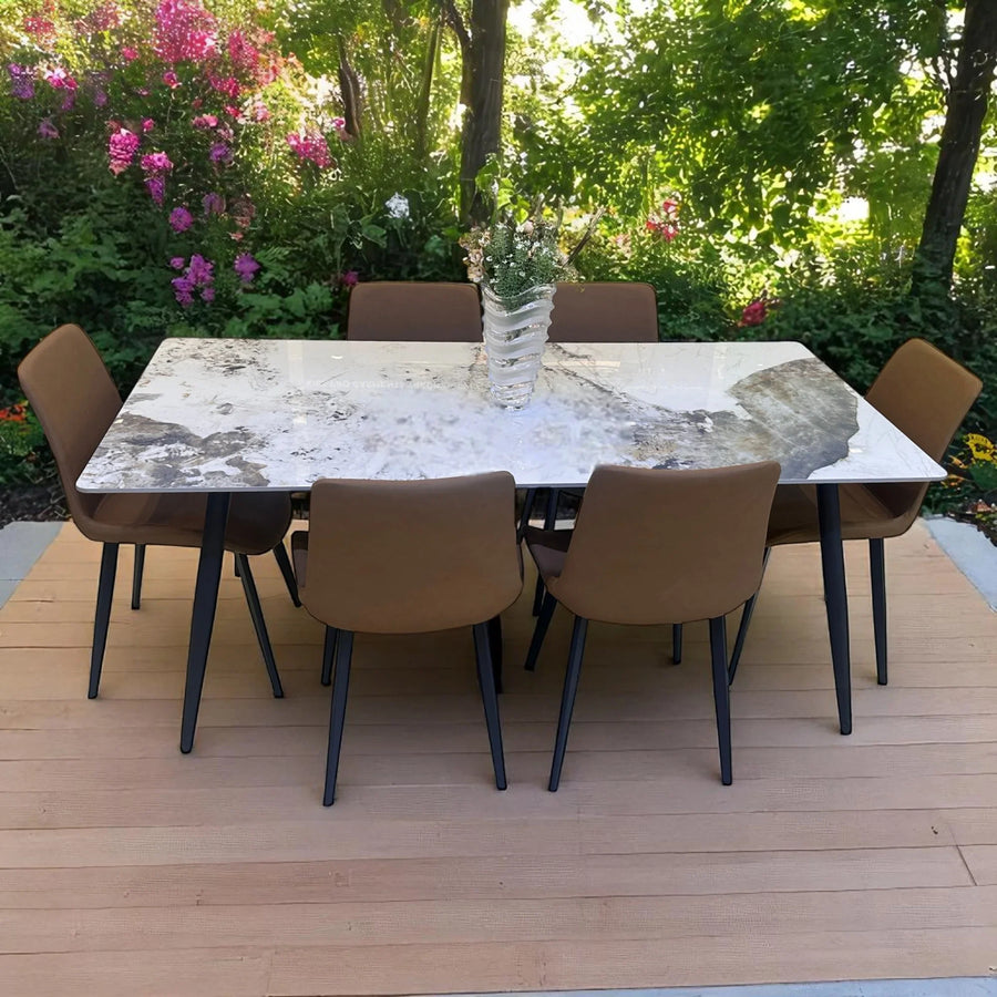 A Metal Base Built to Last