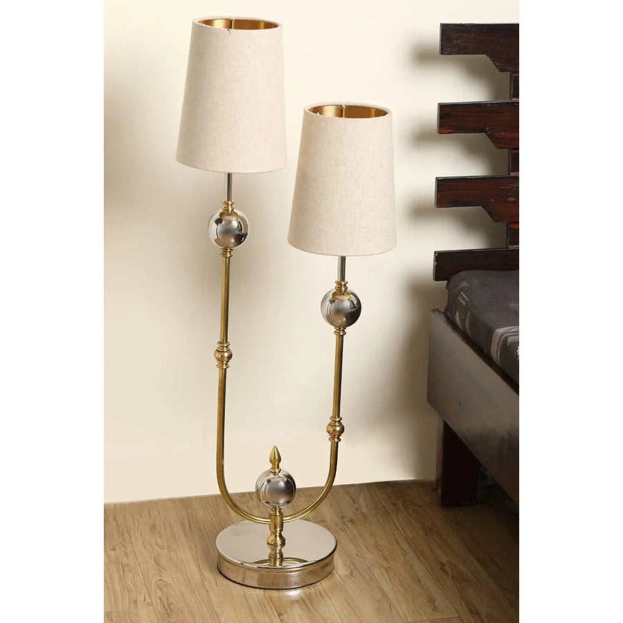 Wooden Twist Meets Aluminum Finish
