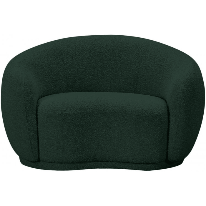Snug boucle couch