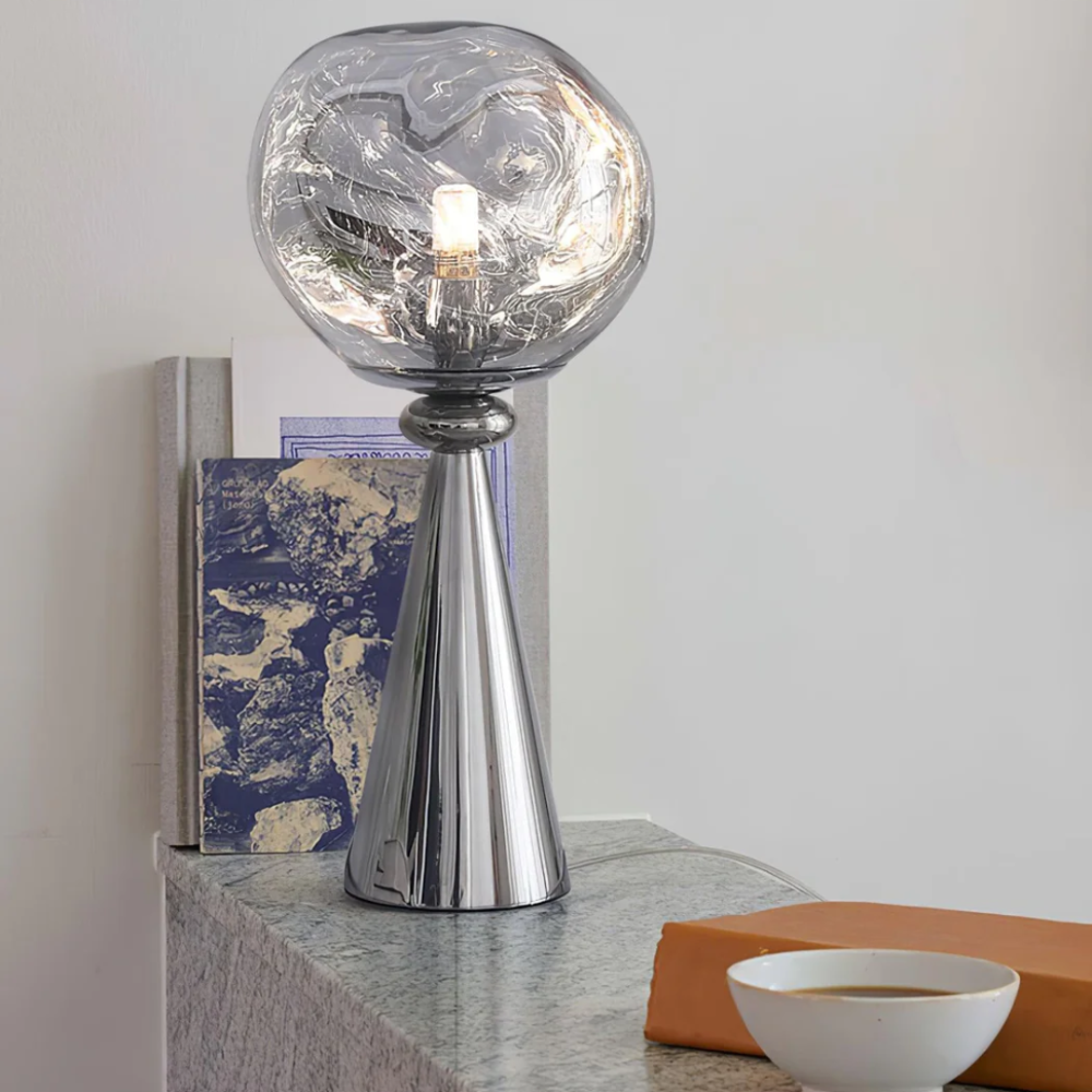 Majestic Globe Design Table Lamp