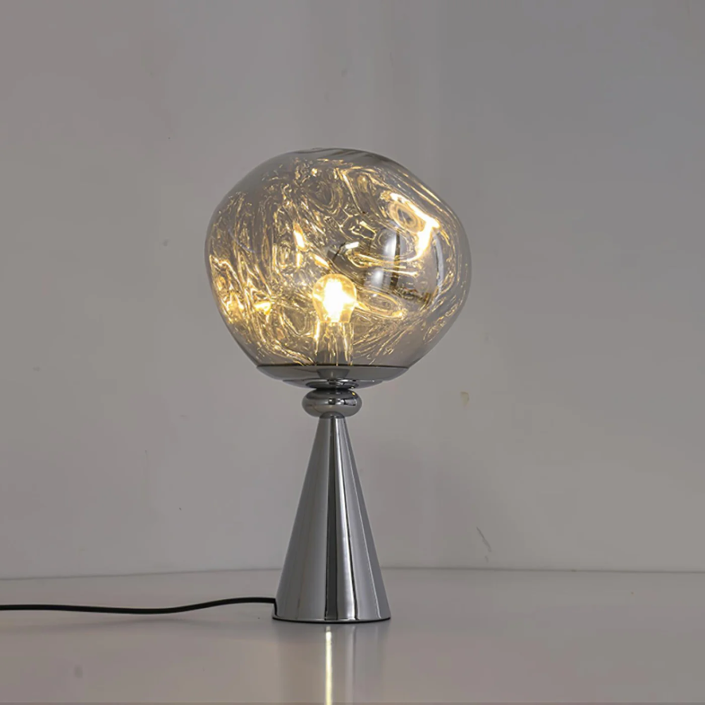 Majestic Globe Design Table Lamp