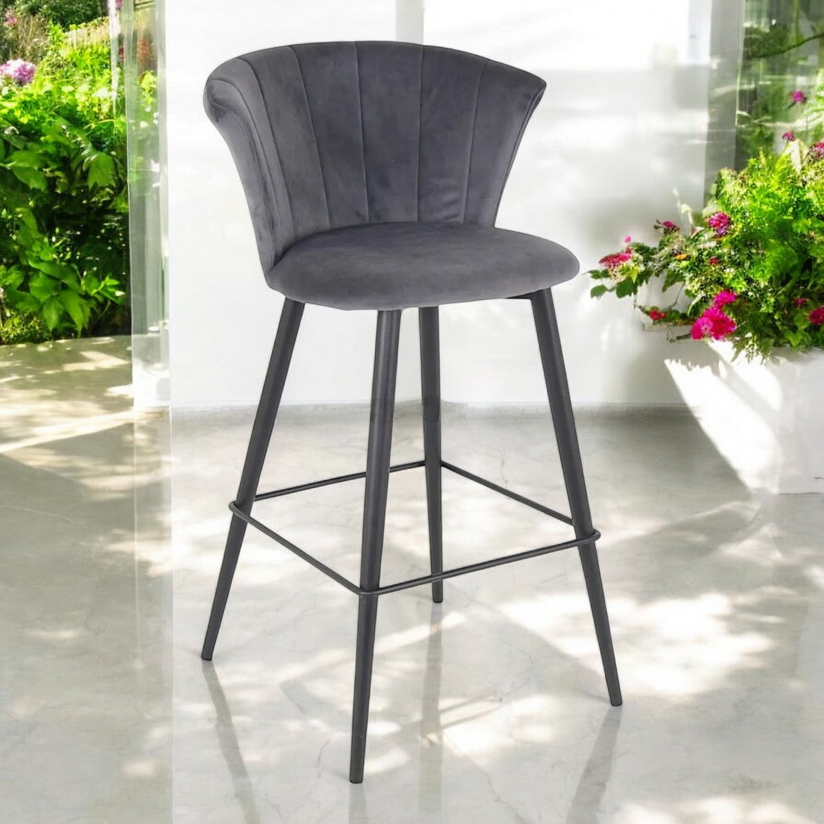 Modern dining chair