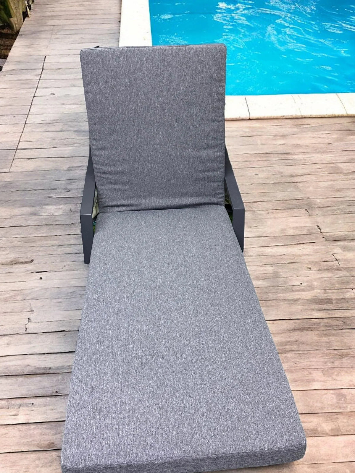 The Wreck Sun Lounger: Style Meets All-Day Comfort