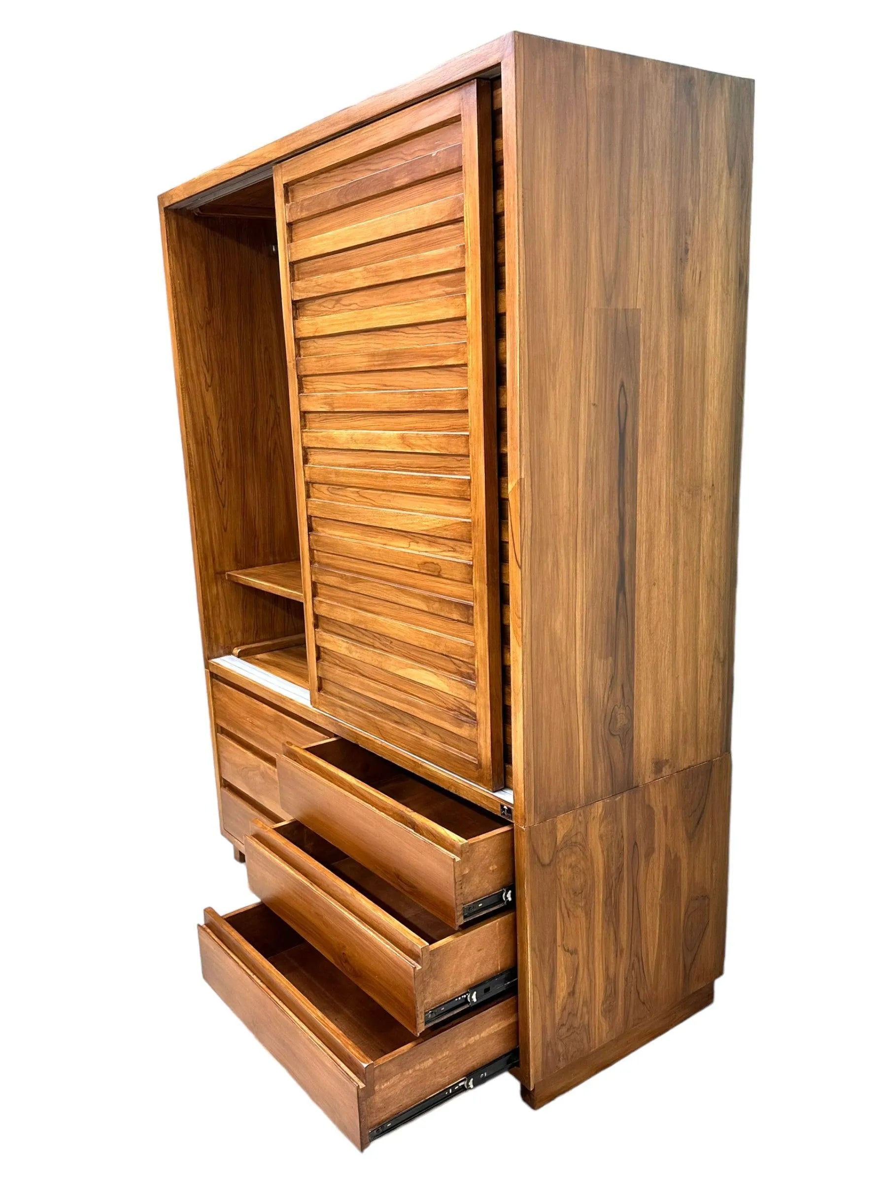 Wooden Twist Traditional Design Sliding Doors Wardrobe with Six Drawers And 2 Door ( Brown ) - Wooden Twist UAE