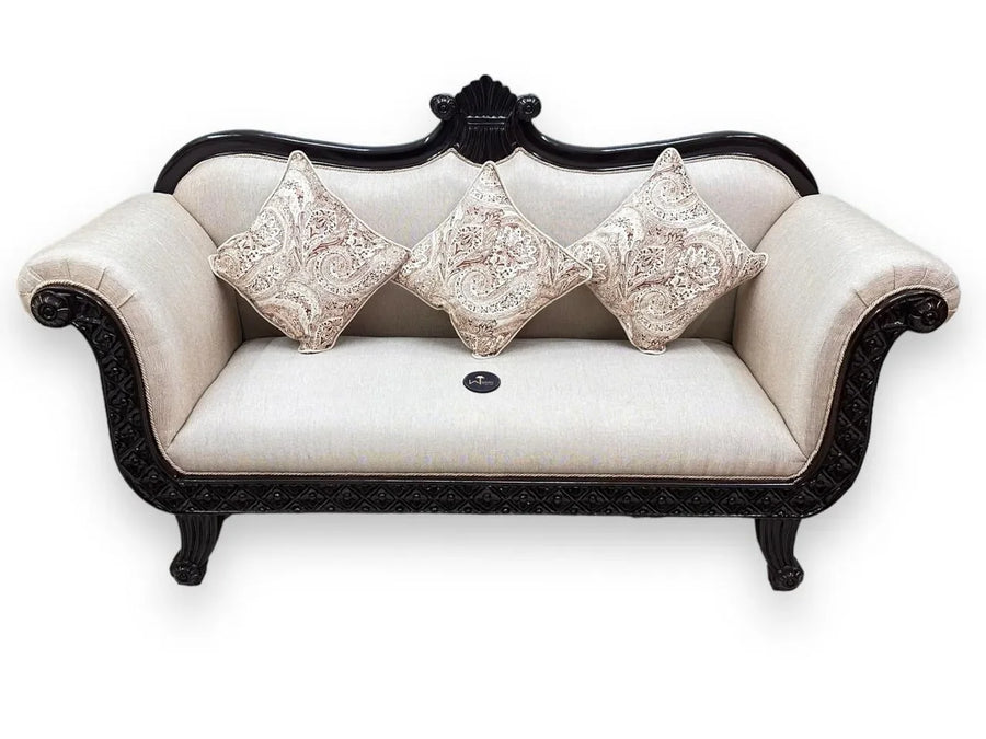 A Cozy, Inviting Centerpiece