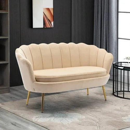 Terciopelo Flared Arm Loveseat