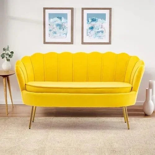 Terciopelo Flared Arm Loveseat