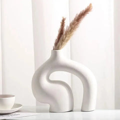 Wooden Twist Modern Home Decor White Ceramic S Shape Decorative Vase for Pampas Flowers - Wooden Twist UAE