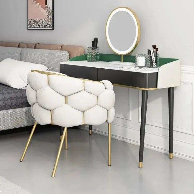 Durable Metallic Legs