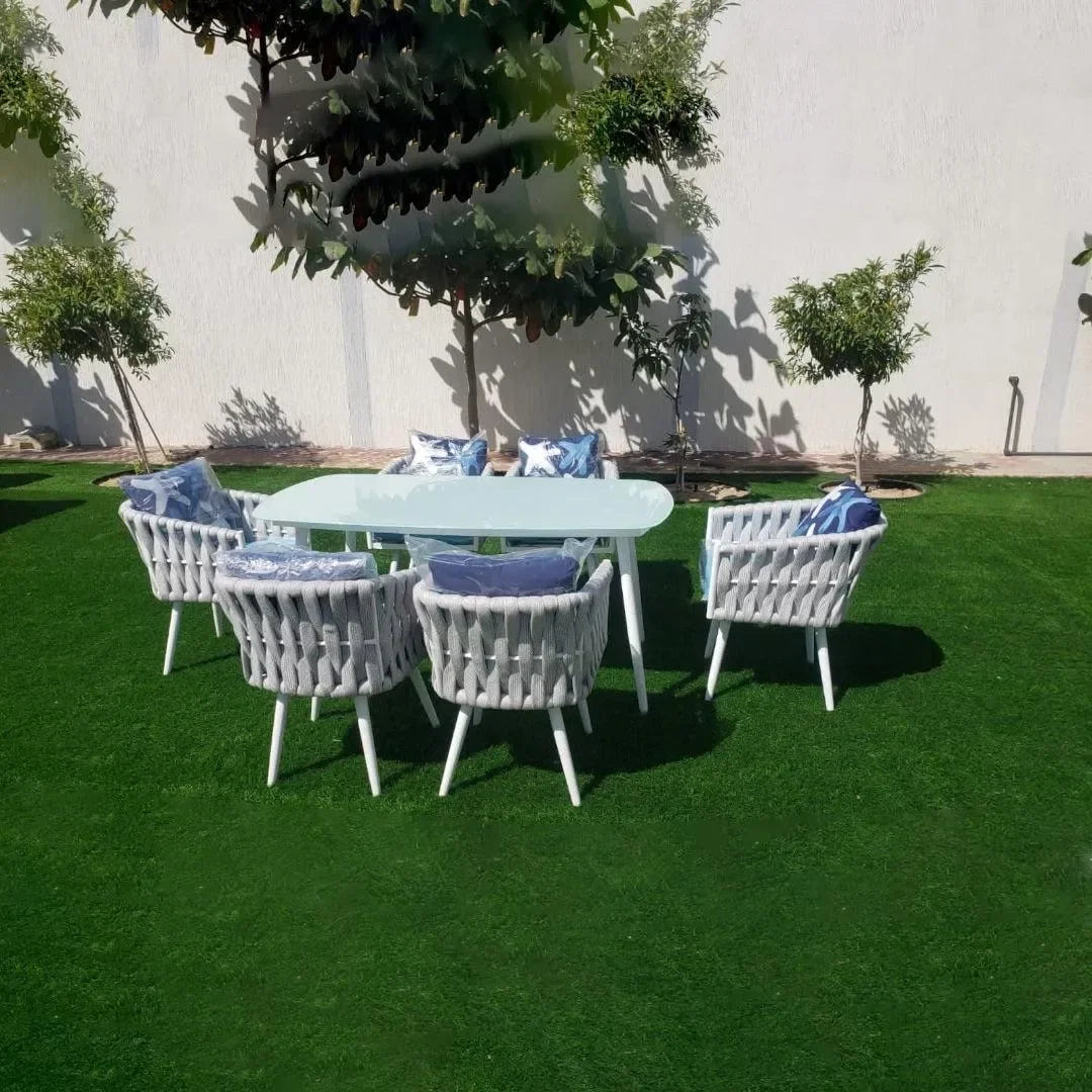 Dinner Under the Sky, Seating for Six