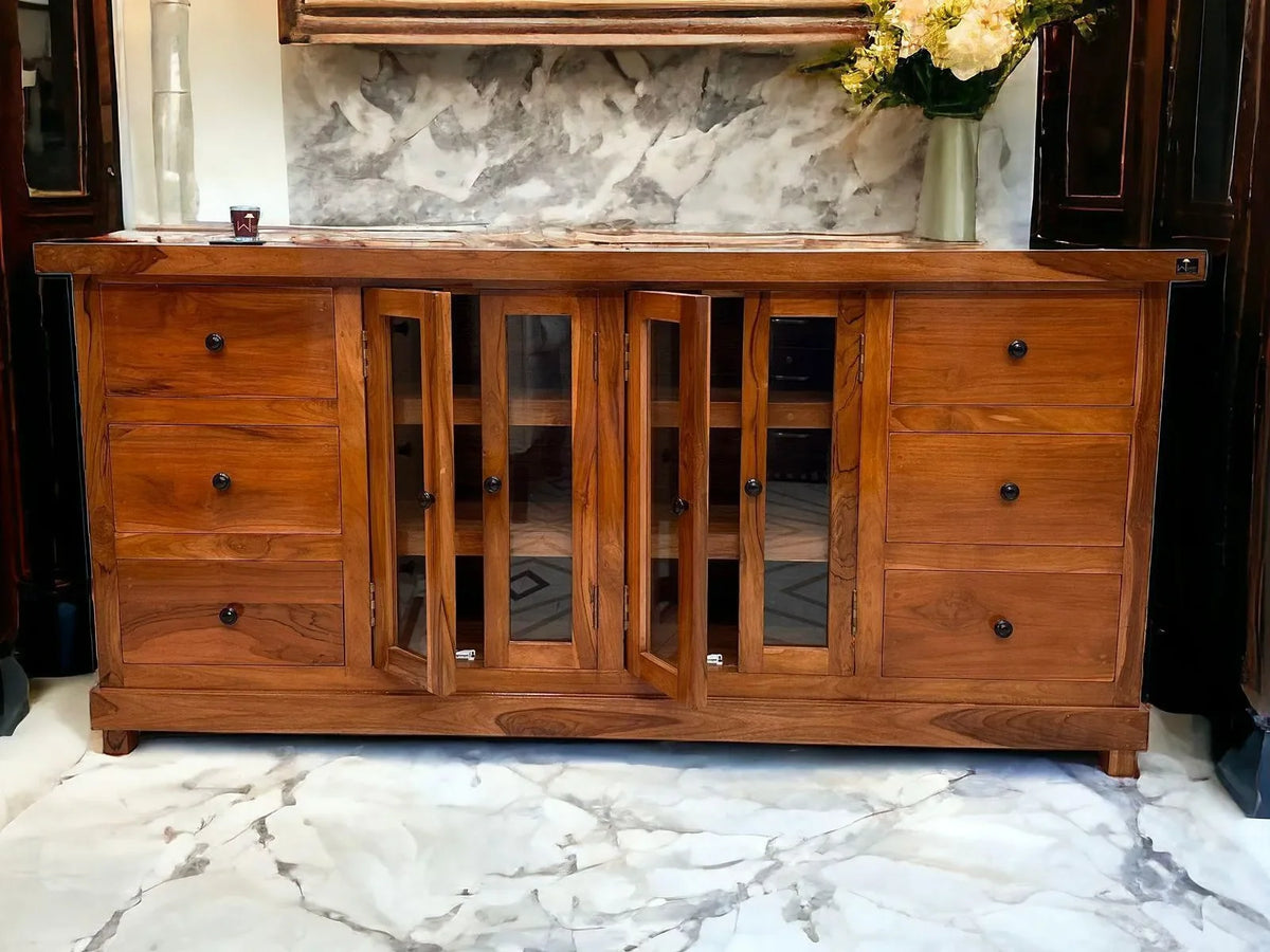 Vintage Sophistication for Your Dining Room