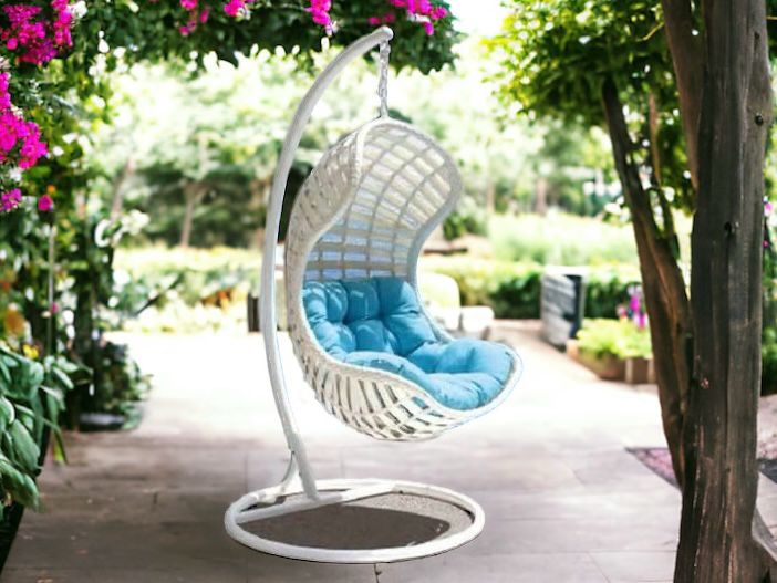 Wooden Twist Elegant Evoke Decorative Flat Rattan Swing Hanging Stylish Outdoor Patio Furniture for Garden and Porch