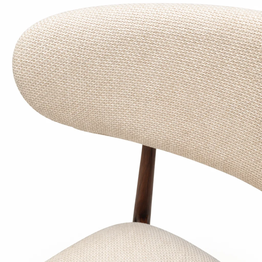 Curved Cushioned Backrest