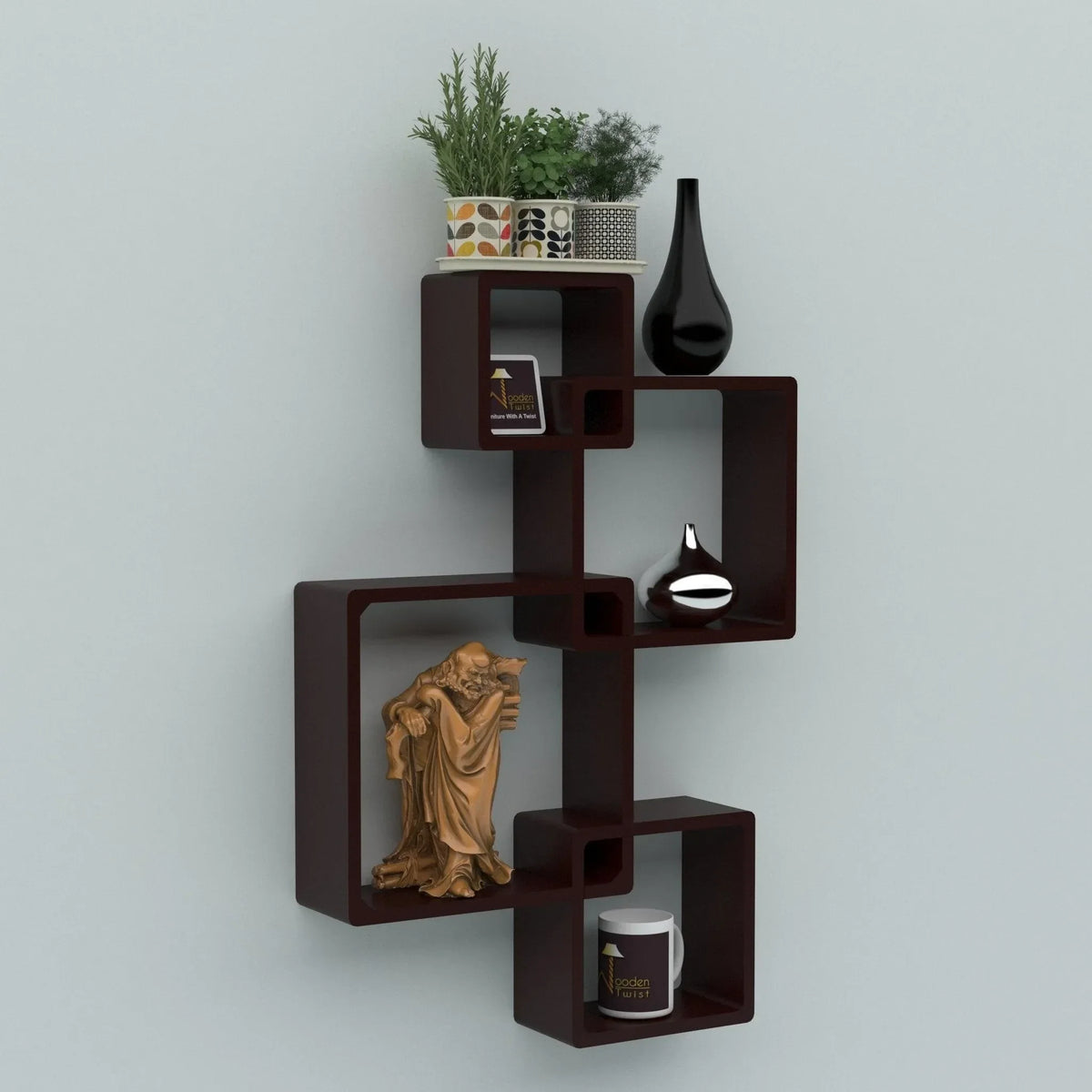 4 Intersecting Shelves for Stylish Storage