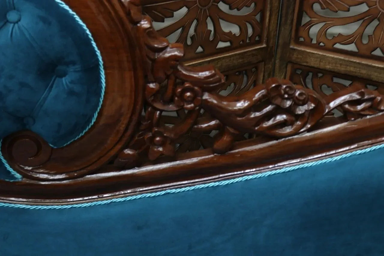 Hand Craved Canapé Sheesham Wood Victorian Style Sofa Couch - Wooden Twist UAE