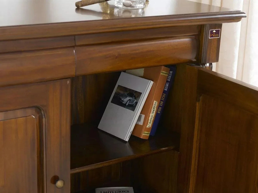 Four Adjustable Shelves for Larger Items