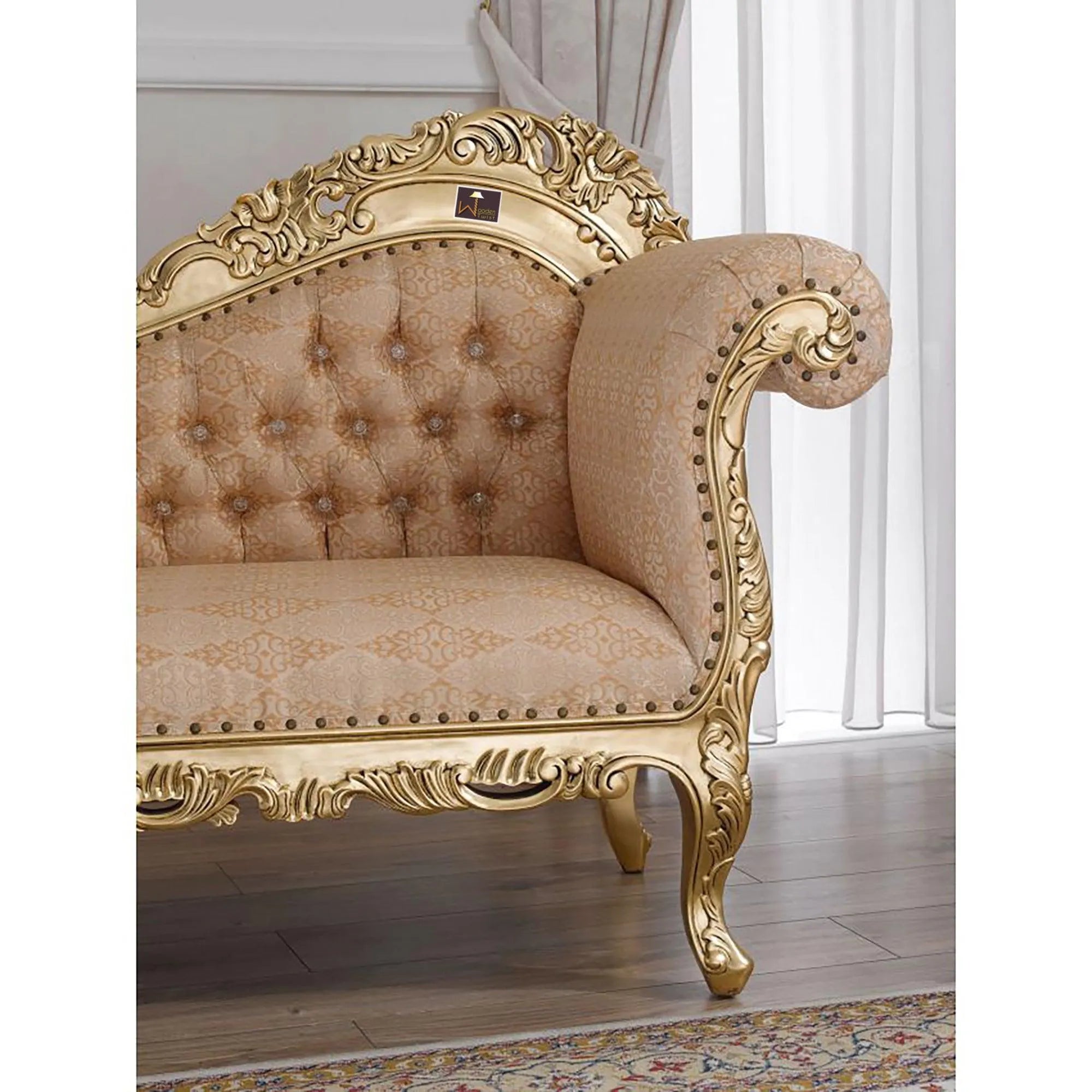 Hand Carved Barock Stil Chaise Longue Sofa Champagner Crystal Teak Wood ( Gold Leaf Damask Fabric ) - Wooden Twist UAE