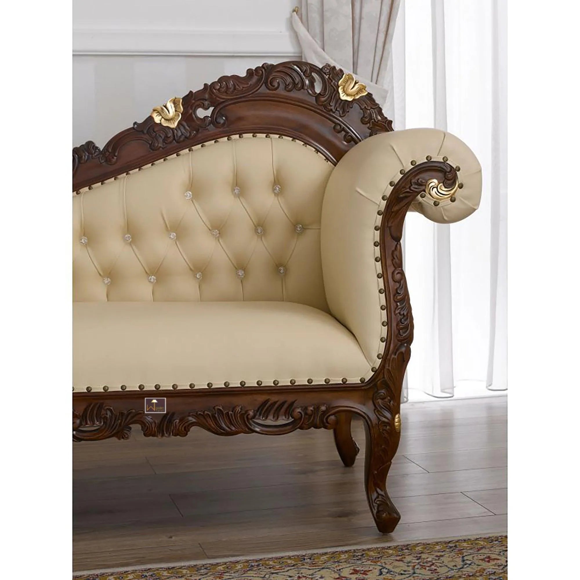 Hand Carved Barock Stil Chaise Longue Sofa Champagner Crystal Teak Wood (Brown & Gold) - Wooden Twist UAE